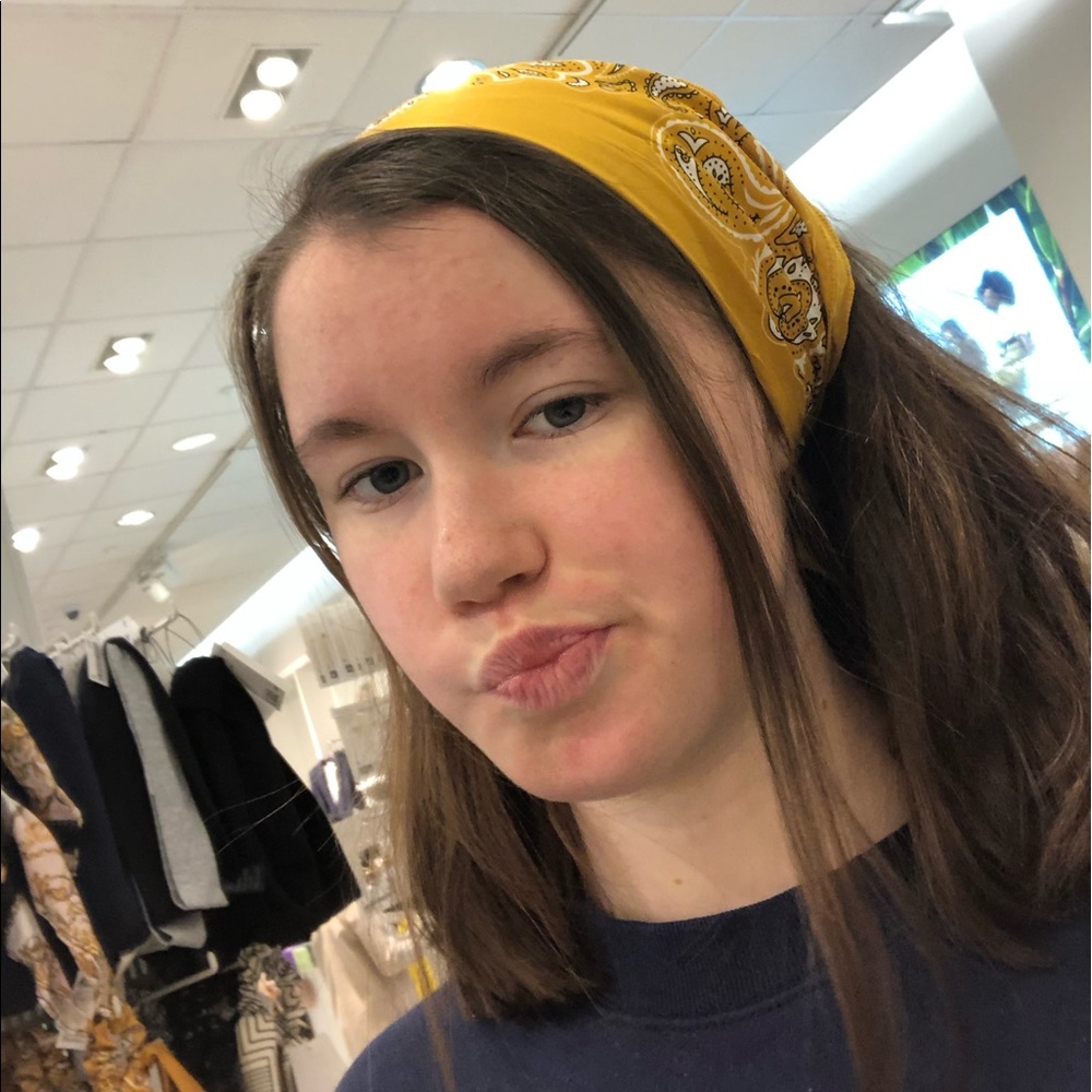 Meet your Posher, Samantha